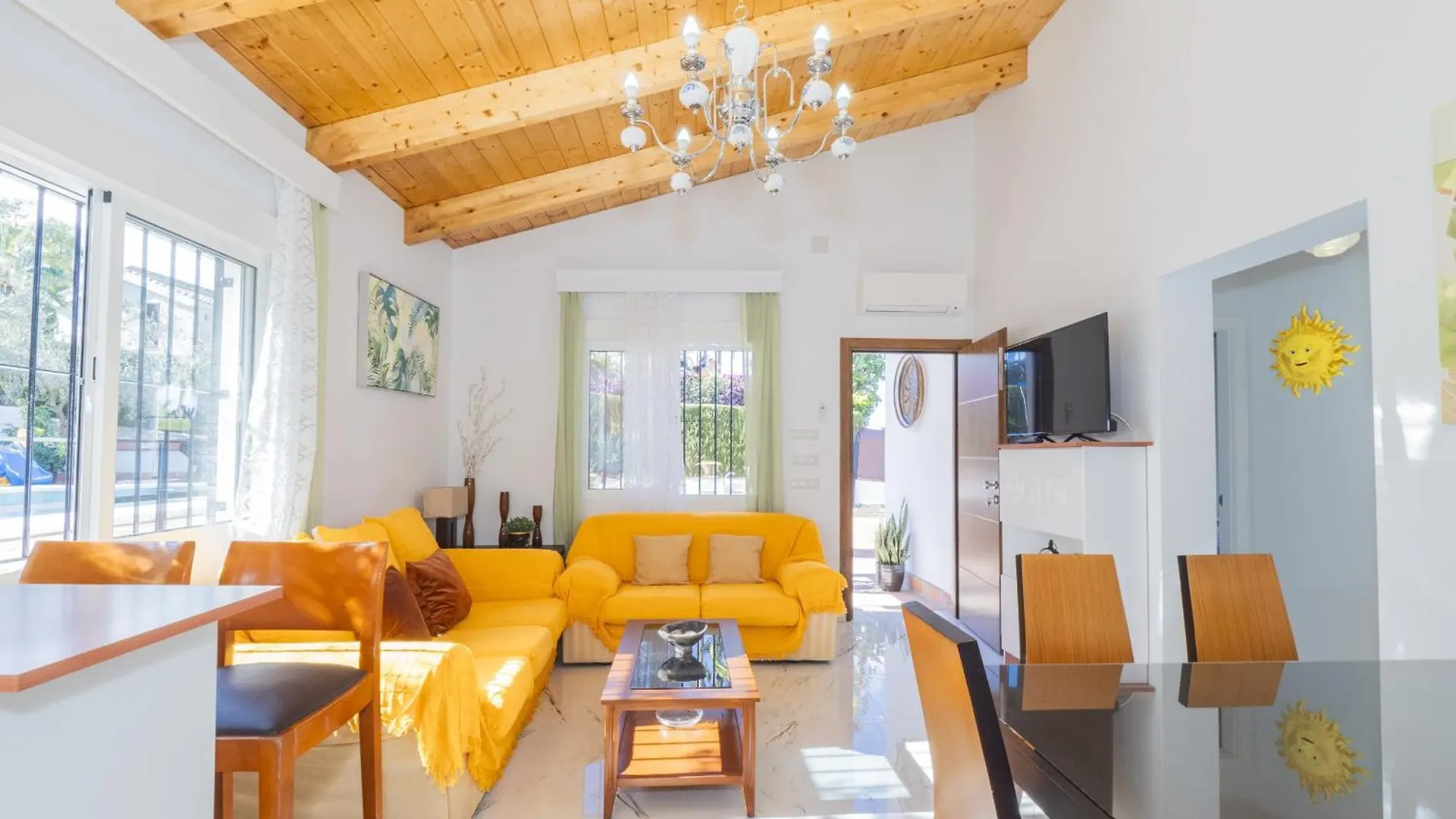 Cubo'S Casa Rural Entre Olivos Del Azahar Alhaurin de la Torre Spain