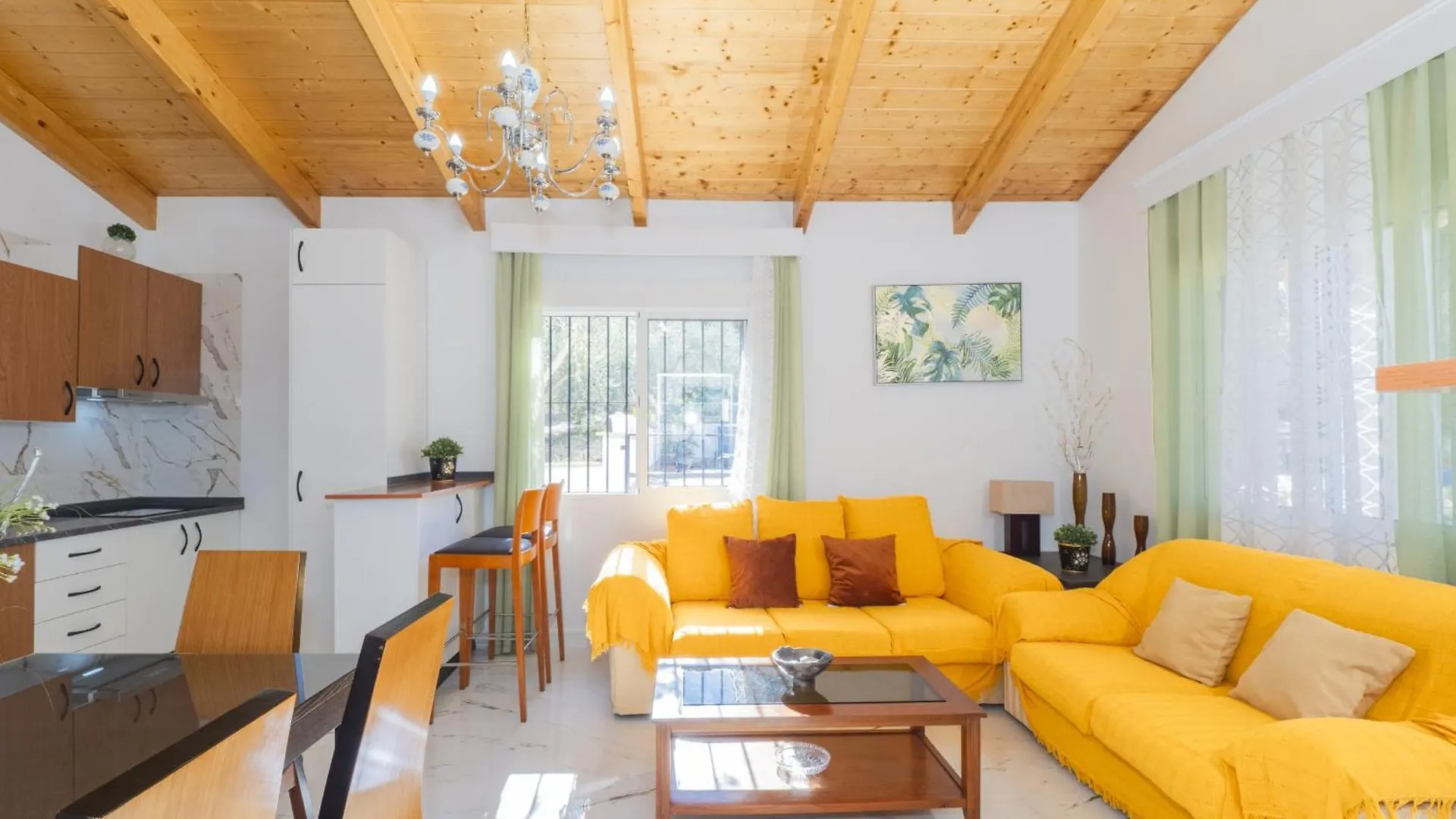 Cubo'S Casa Rural Entre Olivos Del Azahar Alhaurin de la Torre