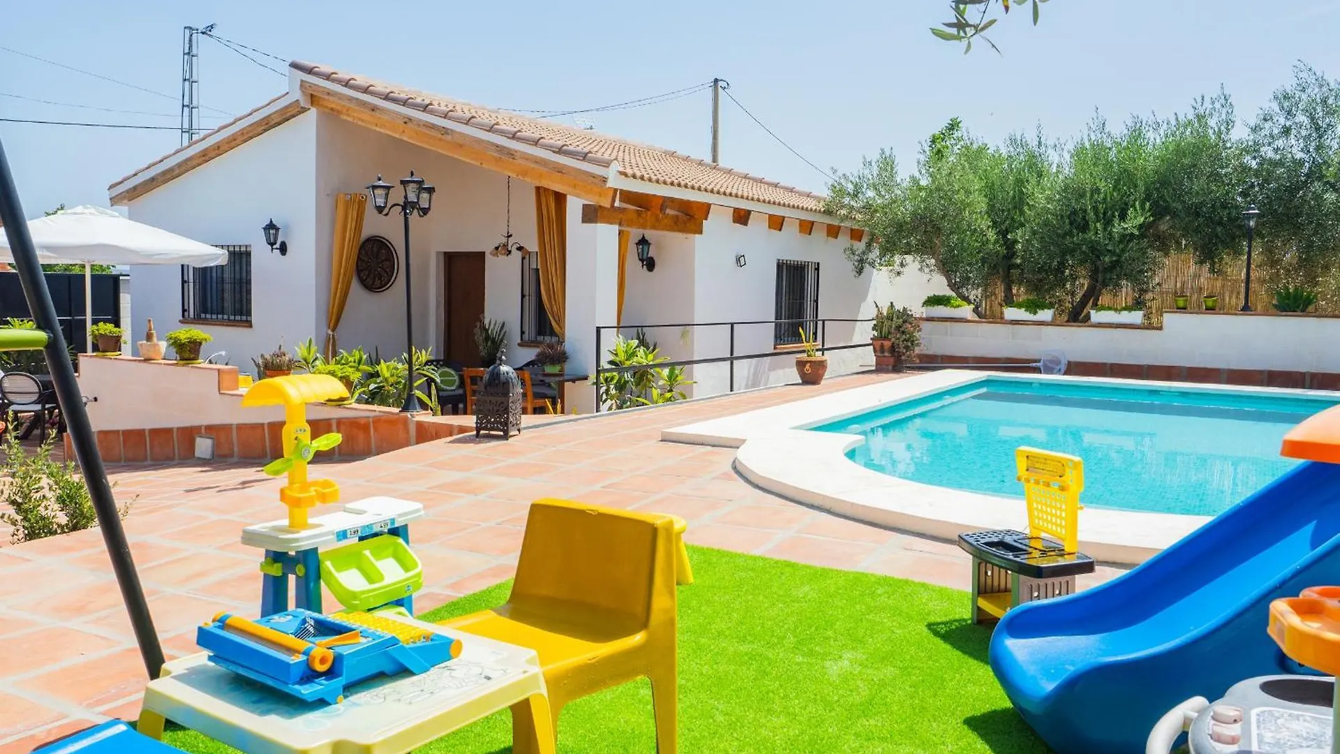 Cubo'S Casa Rural Entre Olivos Del Azahar Alhaurin de la Torre